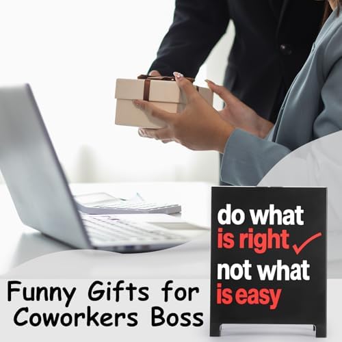 Do What Is Right Not What Is Easy Motivational Desk Sign