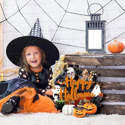 Spooky Halloween Wood Wreath Decor with Ghost and Skull